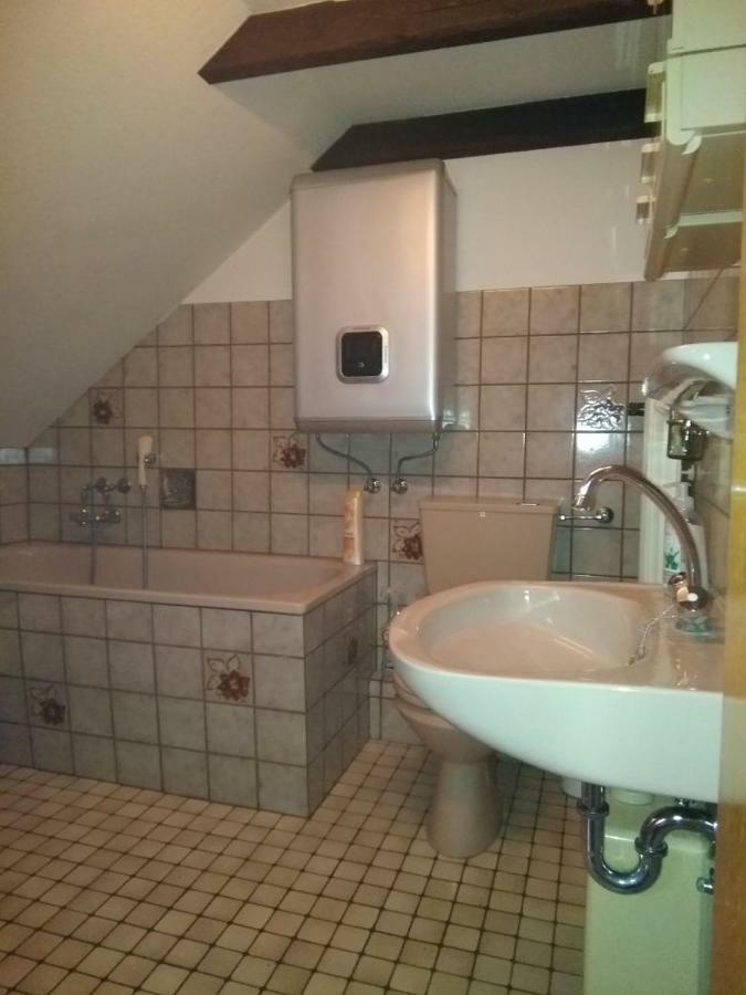 Gemuetliche Wohnung Naehe Centro 오버하우젠 외부 사진