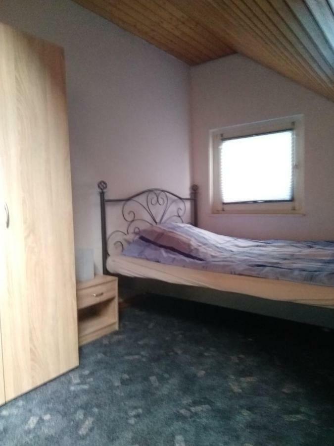 Gemuetliche Wohnung Naehe Centro 오버하우젠 외부 사진